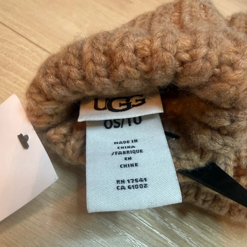 UGG Chunky Fingerless Cuff Gloves Camel Brown Wool Blend Ribbed Knit  NEW